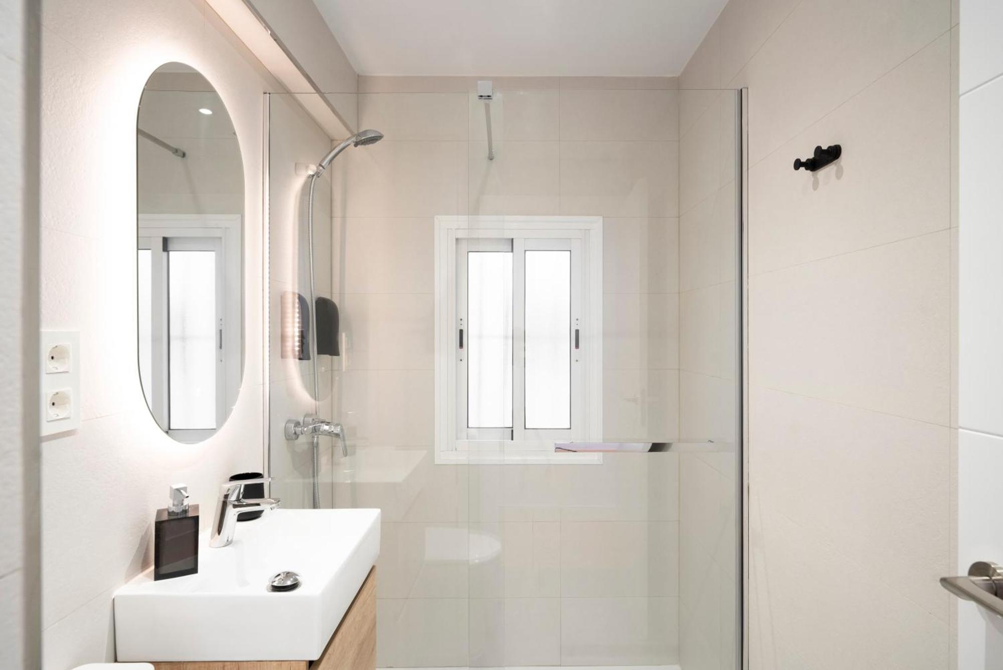 Ronda Suites Junto Estacion Tren Y Hospitales 그라나다 외부 사진